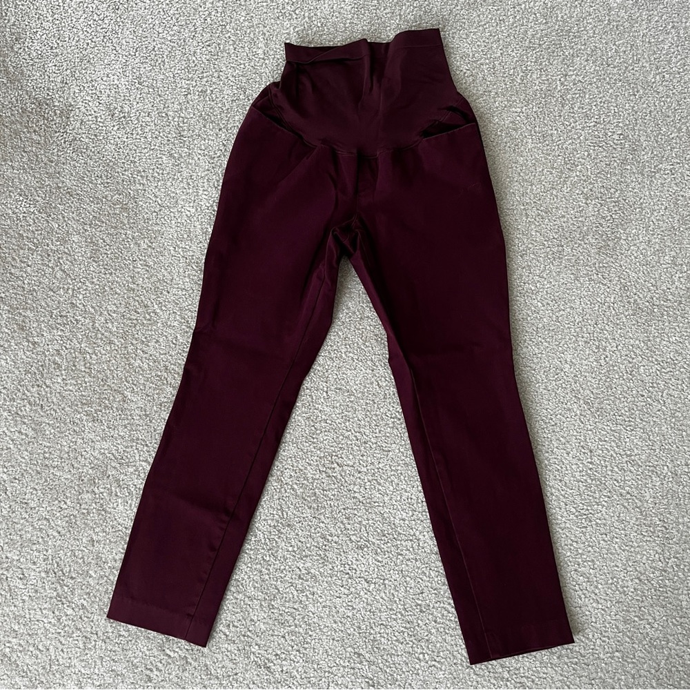 Old Navy Maternity Pixie Pant